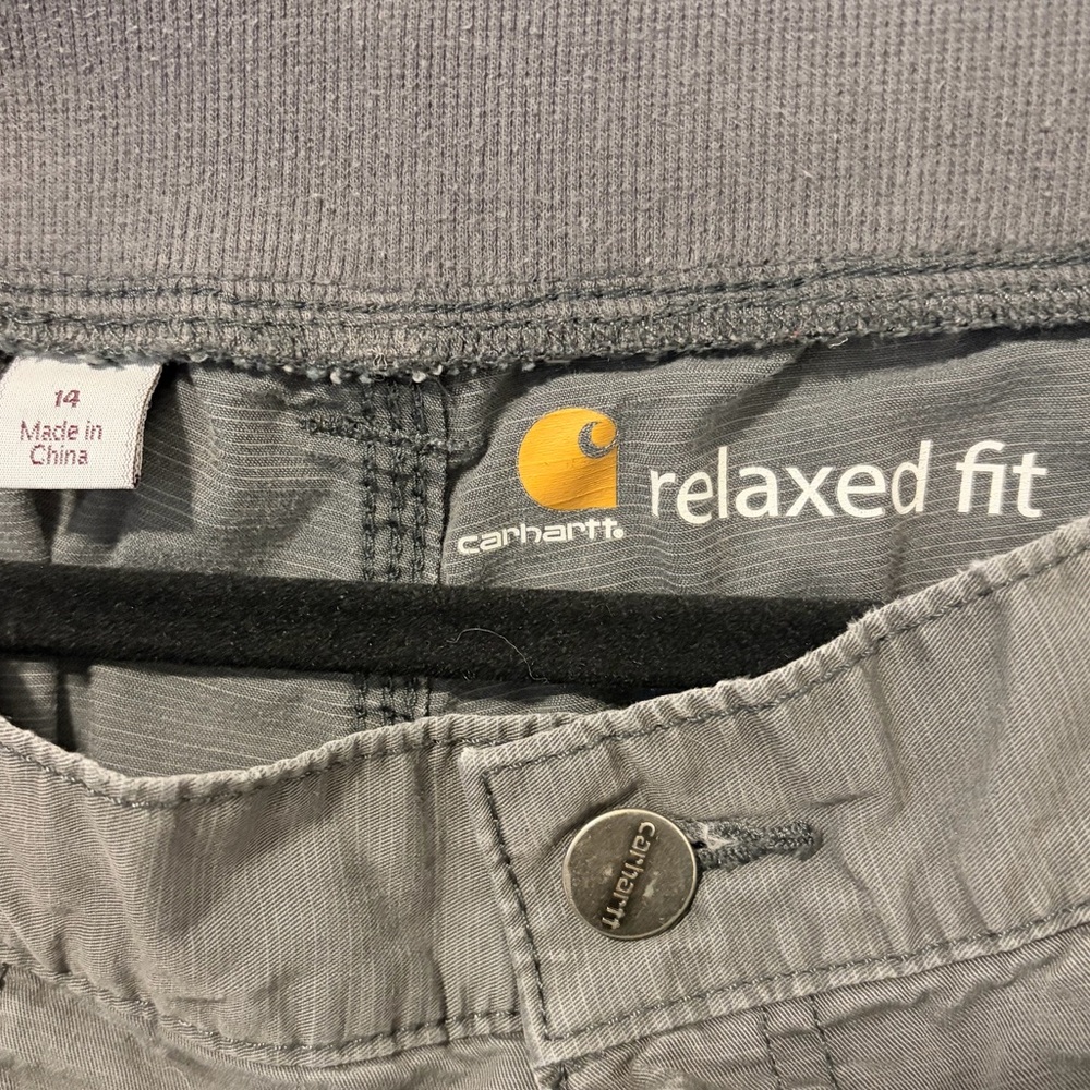 Carhartt Women’s Gray Relaxed Fit Cargo Shorts Size 14 Workwear Hiking - Picture 4 of 6